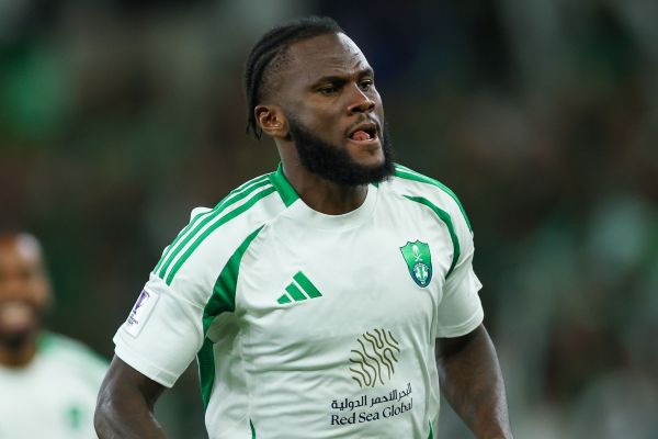  احتمال بازگشت هافبک سابق بارسلونا به سری‌آ