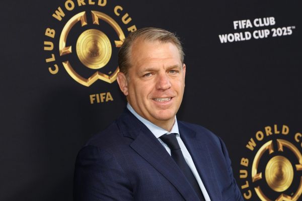 پیام مالک چلسی به رقبا ما را دست کم نگیرید