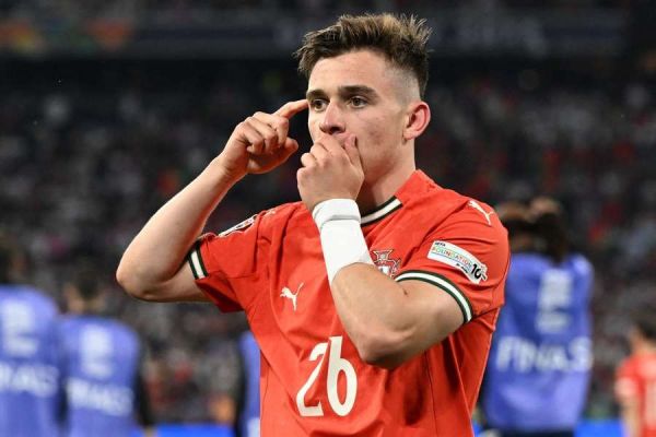 ستاره پرتغالی در یکقدمی قرارداد با یوونتوس