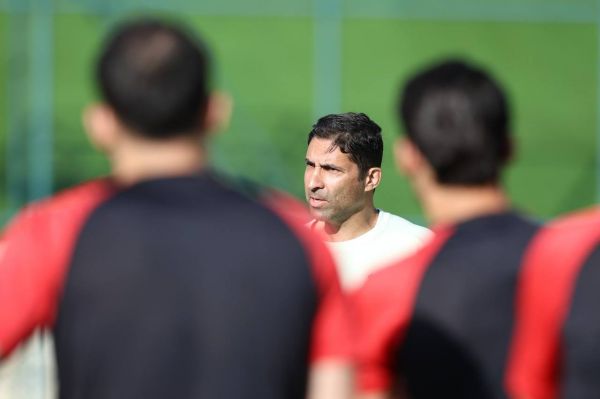 هاشمیان فلسفه فوتبال من هجومی و هدفم قهرمانی است