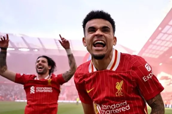 سرمربی بایرن مونیخ و برقراری تماس تصویری با مهاجم لیورپول