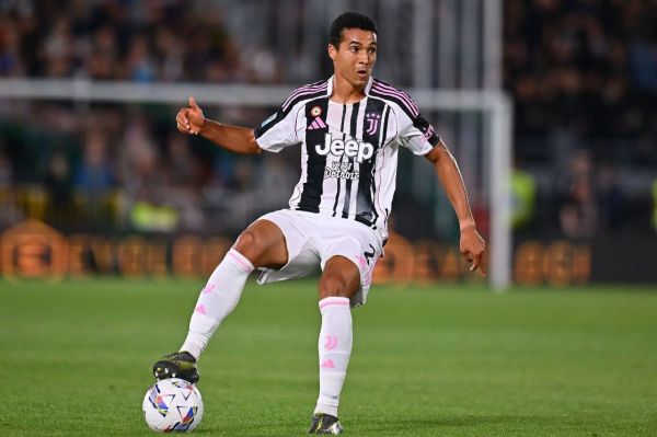 وضعیت جدید یوونتوس؛ مدافع جوان نمیرود، ستاره اسپورتینگ هم نمیآید