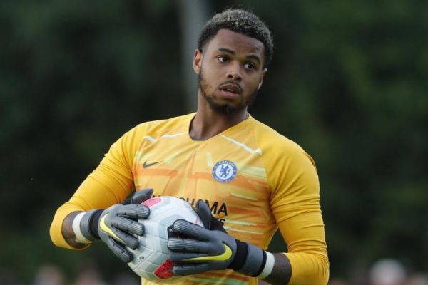  دروازه‌بان پیشین چلسی چترباز ارتش فرانسه شد