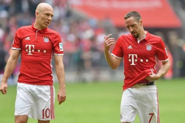  انتقاد اسطوره بایرن مونیخ از رفتاری که با ریبری شد