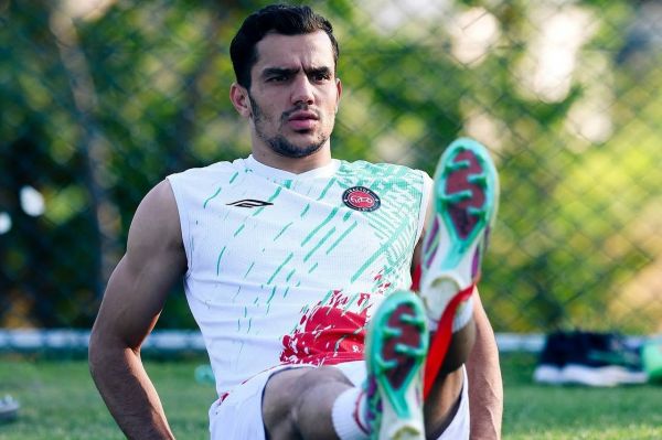  آمار مهاجم جدید تراکتور چنگی به دل نمی‌زند