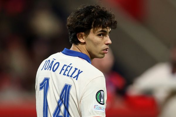  ژائو فلیکس پرتغالی در باشگاه چلسی ماندنی شد