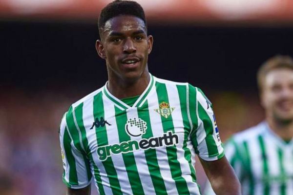  رسمی؛ مدافع سابق بارسلونا به لالیگا بازگشت