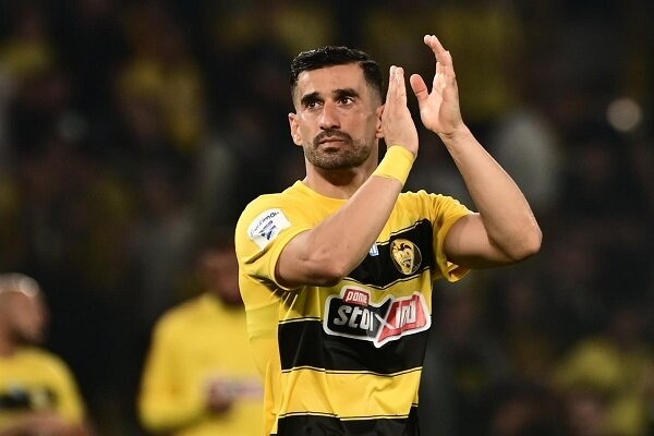  حاج صفی از آاک آتن جدا شد