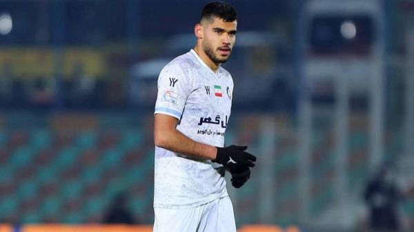 اختصاصی پرسپولیس آماده توافق نهایی با زارع؛ قرارداد سه ساله