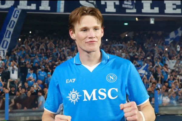  قهرمانی با ناپولی از خاطرات قهرمانی با منچستریونایتد شیرین تر است