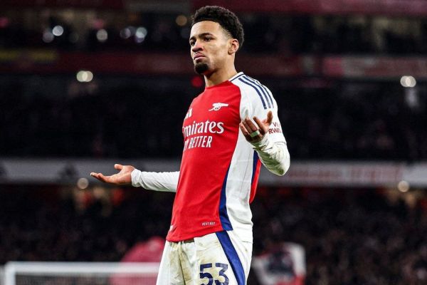  مطابق خبر  فابریزیو رومانو؛ تمدید قرارداد پدیده آرسنال نهایی شد