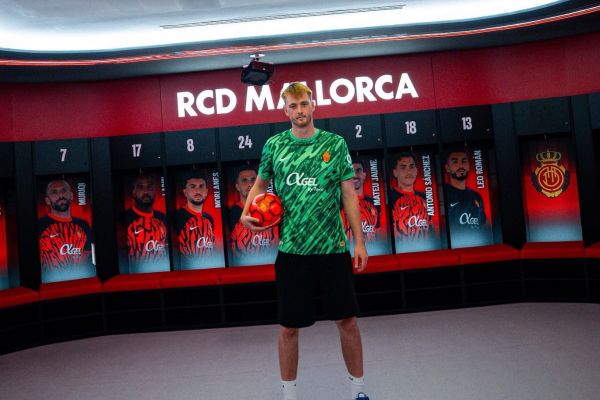  بلندقامت ترین دروازه‌بان لالیگا به رئال مایورکا پیوست