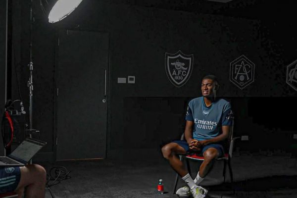  اشتباه رسانه‌ای آرسنال در اعلام خرید نونی مادوئکه