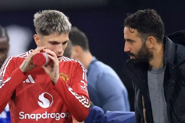 گارناچو کلید انتقال ستاره استون ویلا به اولدترافورد