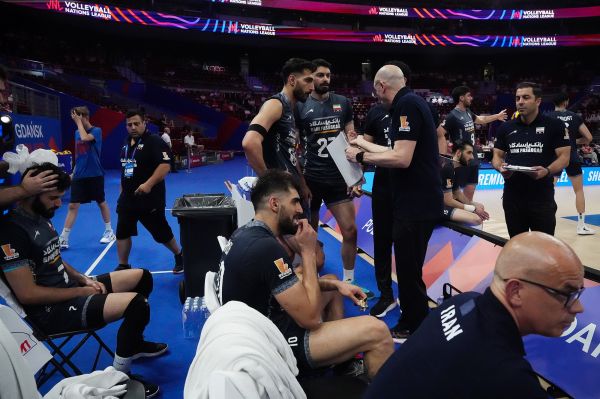 تمرین سه ساعته ملیپوشان والیبال در روز بازی با فرانسه