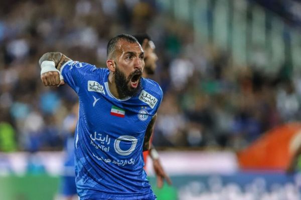 چشمی امیدوارم هافبک بازی کنم