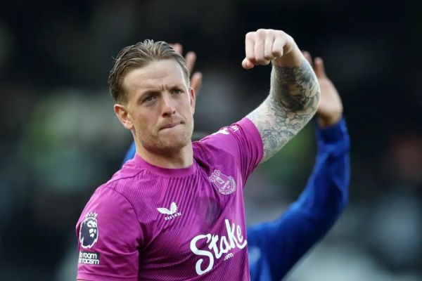  جردن پیکفورد در آستانه تمدید قرارداد چهار ساله