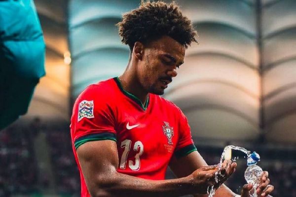  بایرن مونیخ یک مدافع دیگر از چلسی را هم می‌خواهد