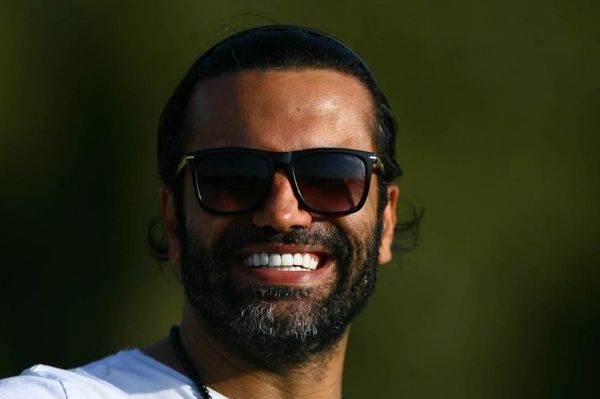 نیکبخت سیدروف را آوردند تا هواداران استقلال را سر کار بگذارند