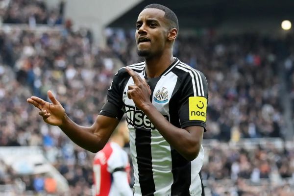  سرمربی نیوکاسل نمی‌خواهد ستاره‌اش را بفروشد