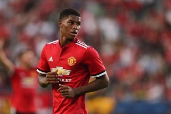 کنایه سردبیر روزنامه اسپانیایی به خرید جدید بارسلونا