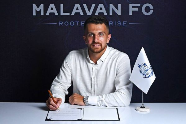  مهیار زحمتکش به ملوان پیوست