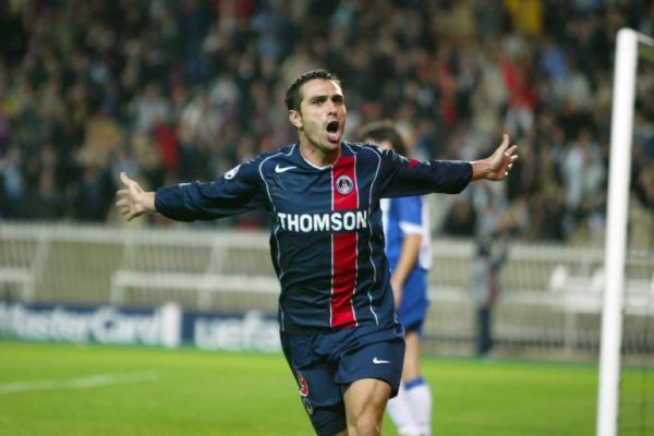 قهرمان اروپا یک کیت کلاسیک طراحی میکند