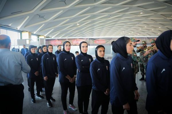  گزارش تصویری  استقبال از تیم ملی بانوان در مشهد