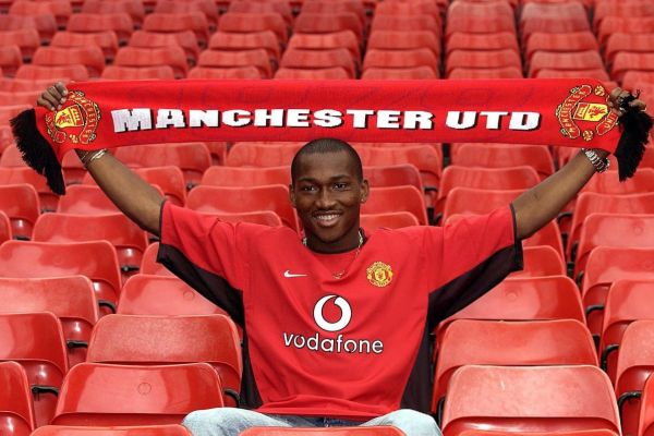  برایان امبومو؛ سومین کامرونی تاریخ منچستریونایتد