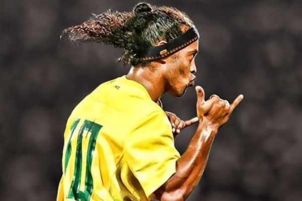 ترکیب منتخب تمام دوران از نگاه رونالدینیو