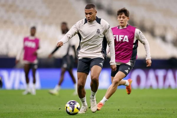 دو گزینه اصلی برای پوشیدن پیراهن شماره 10 رئال مادرید