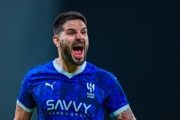  الهلال بازیکن خود را به چه قیمتی به تیم انگلیسی می‌فروشد