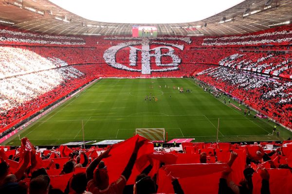  رکوردزنی طرفداران بایرن مونیخ برای خرید بلیت‌های آلیانز آرنا