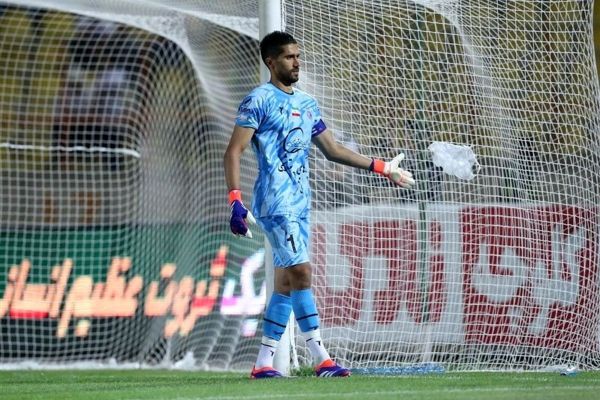  حمایت بی‌فایده رییس هیات مدیره استقلال از حسینی؛ تاجرنیا علیه ادمین‌های کاسب