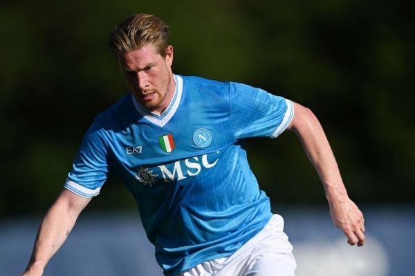 دی بروینه همه را به یاد مارادونا میاندازد