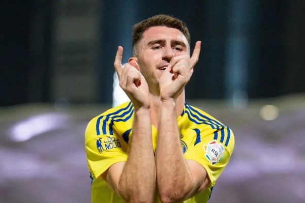  هم‌تیمی سرشناس رونالدو راهی لالیگا می‌شود