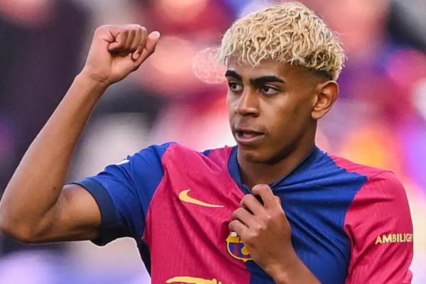  حمایت آگوئرو از ستاره جوان بارسلونا و هشدار درباره مقایسه‌ها