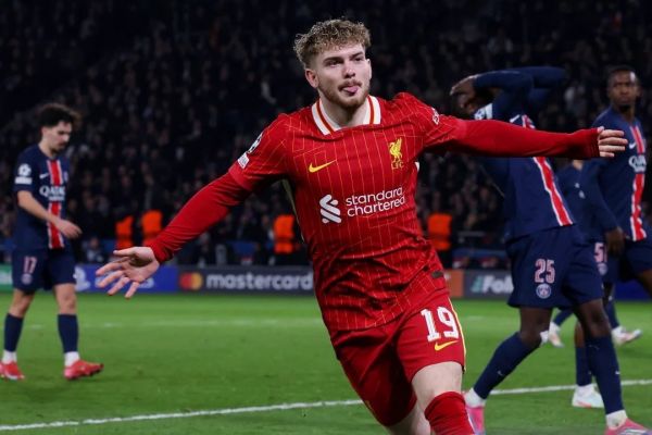 هاروی الیوت در لیورپول ماندگار شد