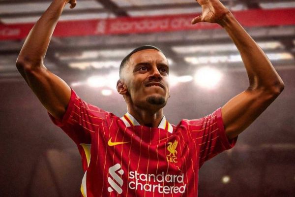  نیوکاسل به دنبال ثبت یک فروش تاریخی