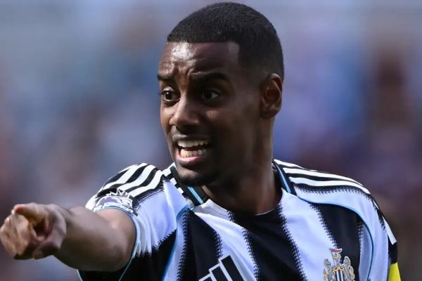  واکنش مدافع نیوکاسل به احتمال پیوستن ایساک به لیورپول