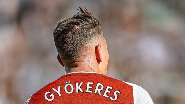 شماره 14 آرسنال؛ میراث سنگینی که حالا به ویکتور گیوکرش میرسد