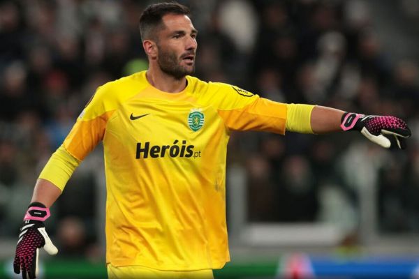  آخرین خبر از جذب دروازه‌بان ۳۸ ساله؛ آدان تا 48 ساعت آینده در اردوی استقلال