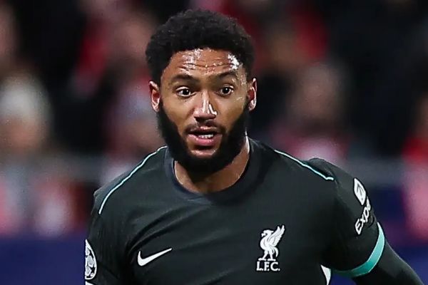 مدافع لیورپول بهخاطر مصدومیت اردوی پیش فصل را ترک کرد