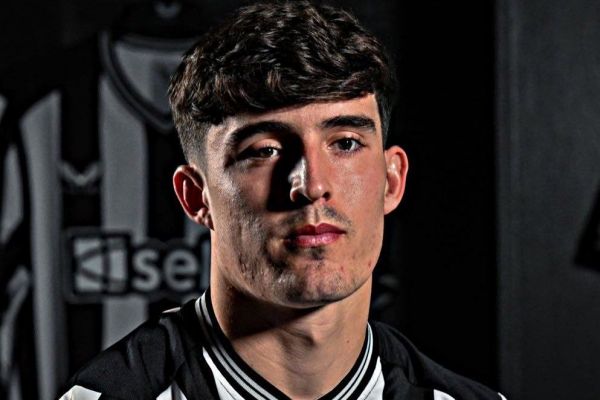 درخواست خروج لیورامنتو از نیوکاسل برای پیوستن به منچسترسیتی