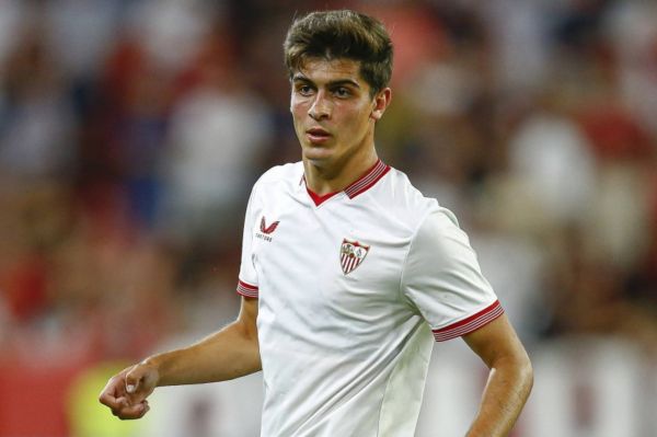 وضعیت انتقال مدافع آینده دار اسپانیایی به قهرمان ایتالیا