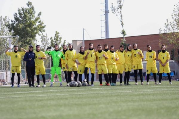 تمرین تاکتیکی تیم ملی زیر ۲۰ سال دختران در مرکز ملی فوتبال