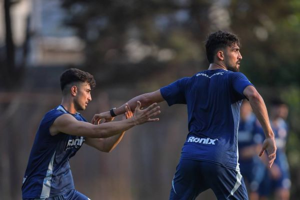  گزارش تصویری  تمرین ملوان، شنبه ۵ مرداد