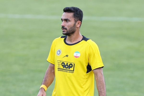  کریمی  خیلی به این فصل امیدوارم