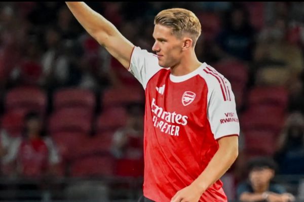  ویکتور گیوکرش چه زمانی اولین بازی خود را برای آرسنال انجام خواهد داد