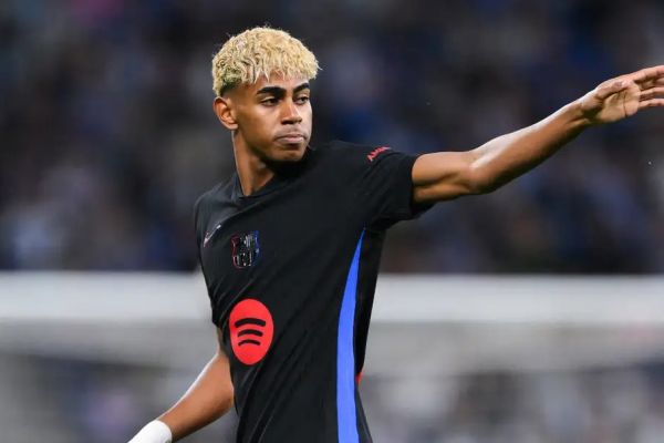 اخطار اسطوره بارسلونا به یامال